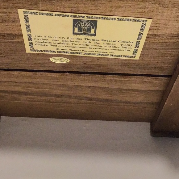 Thomas Pacconi Classic Ornaments 2002 Collection. New in box - Picture 4 of 5